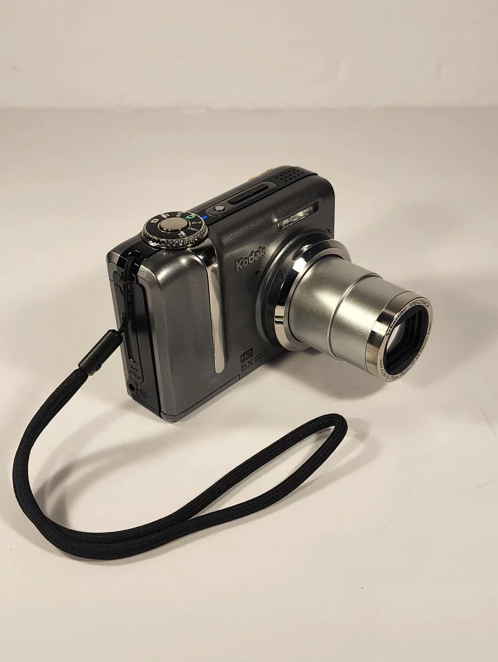 Kodak Easyshare Z1275 12Mp Camera With 5x Zoom Schneider Kreuznach Lens (Tested)